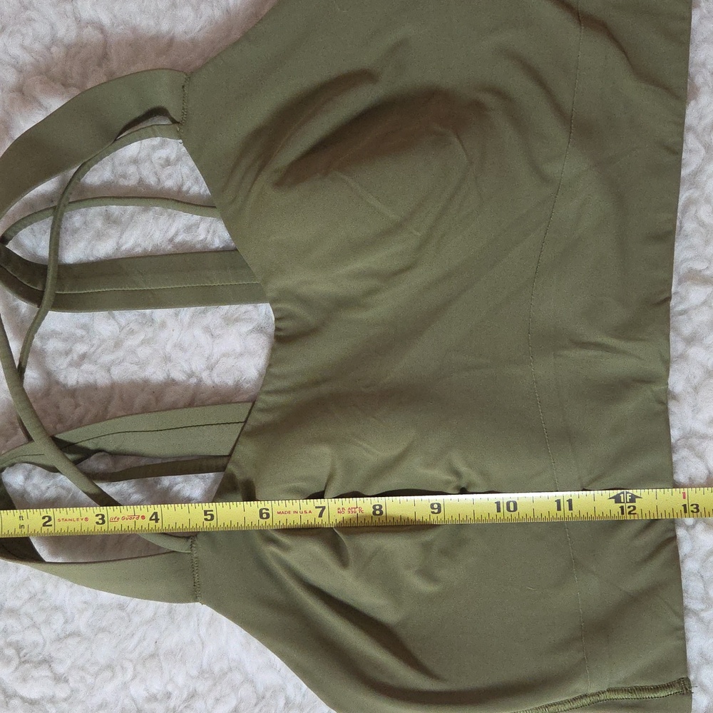 Lululemon Athletica Sports Bra in Bronze Green - Picture 6 of 7